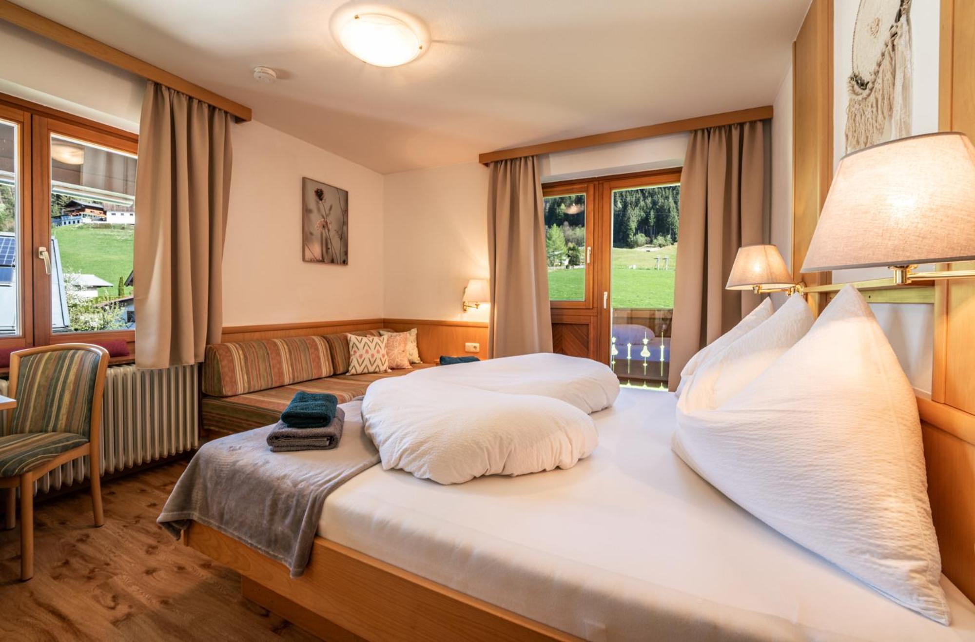 Oberlehenhof Villa Капрун Стая снимка